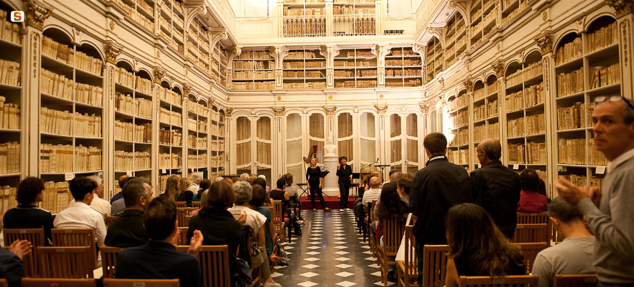 Biblioteca Universitaria di Cagliari - Sala Settecentesca